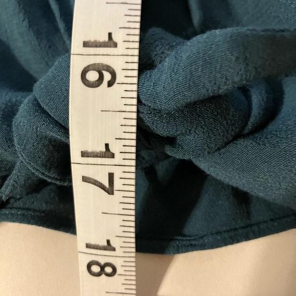 Wilfred Free‎ Button Front Blouse Front Tie Rayon Green Sz XXS Lightweight - Picture 8 of 8